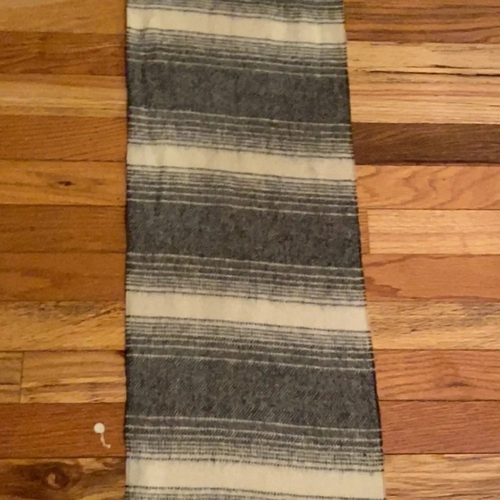 Dior Gray and Cream Wool Scarf Vintage